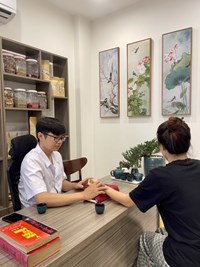 Khám & tư vấn